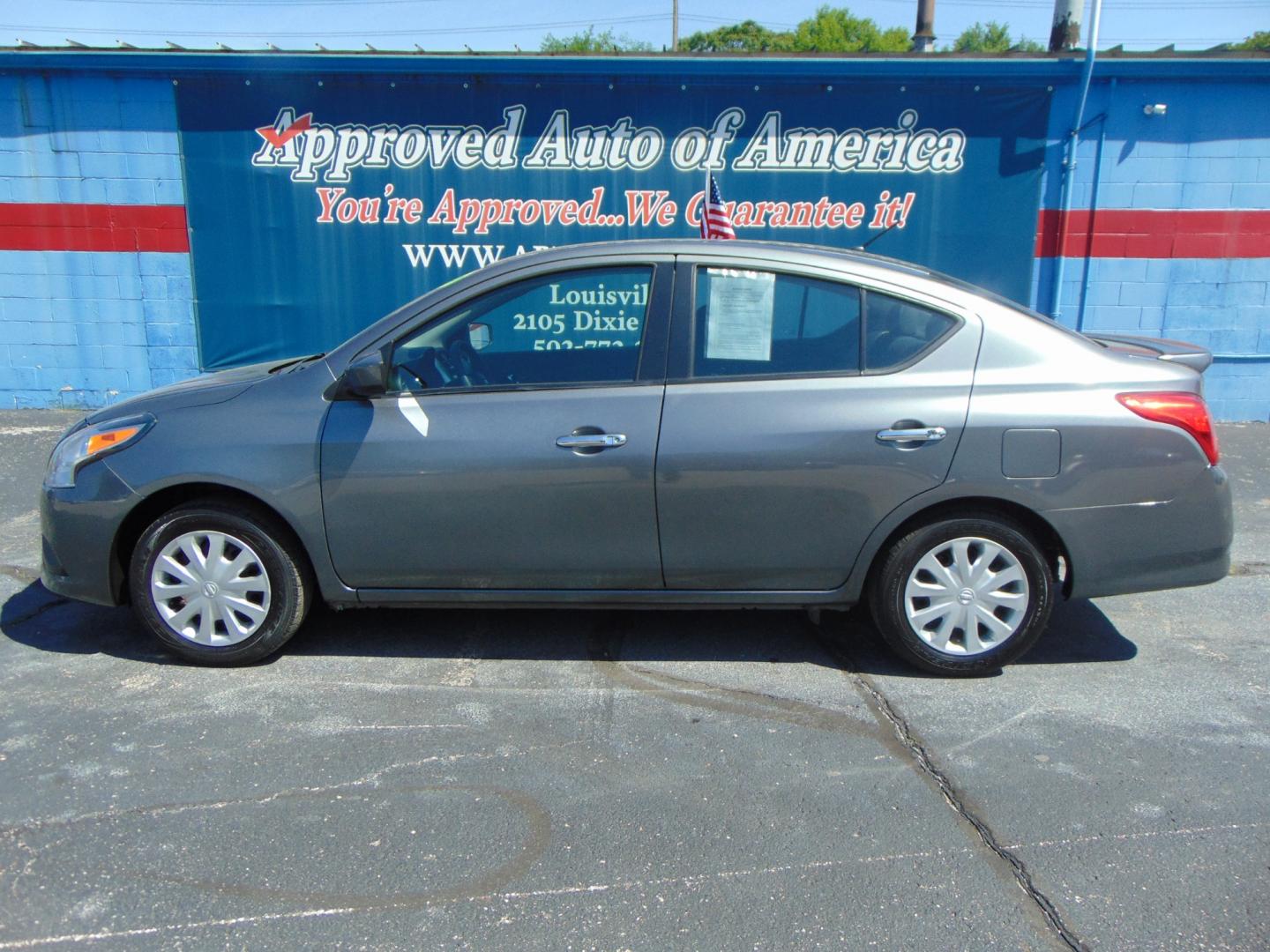 2019 Nissan Versa (3N1CN7AP7KL) , located at 2105 Dixie Hwy, Louisville, KY, 40210, (502) 772-3333, 38.220932, -85.795441 - Photo#0